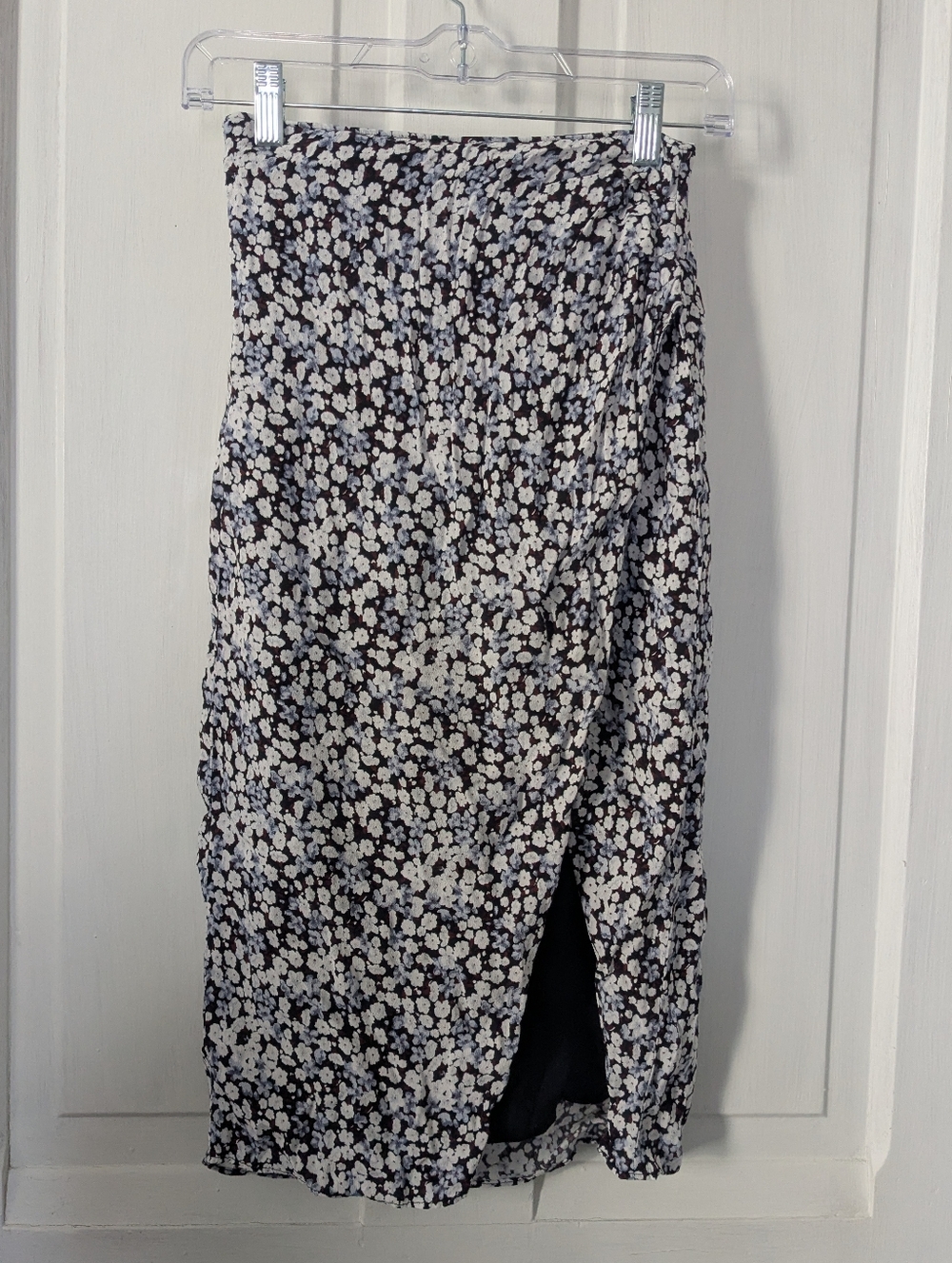 Abercrombie & Fitch Midi Slit Skirt Size XXS
